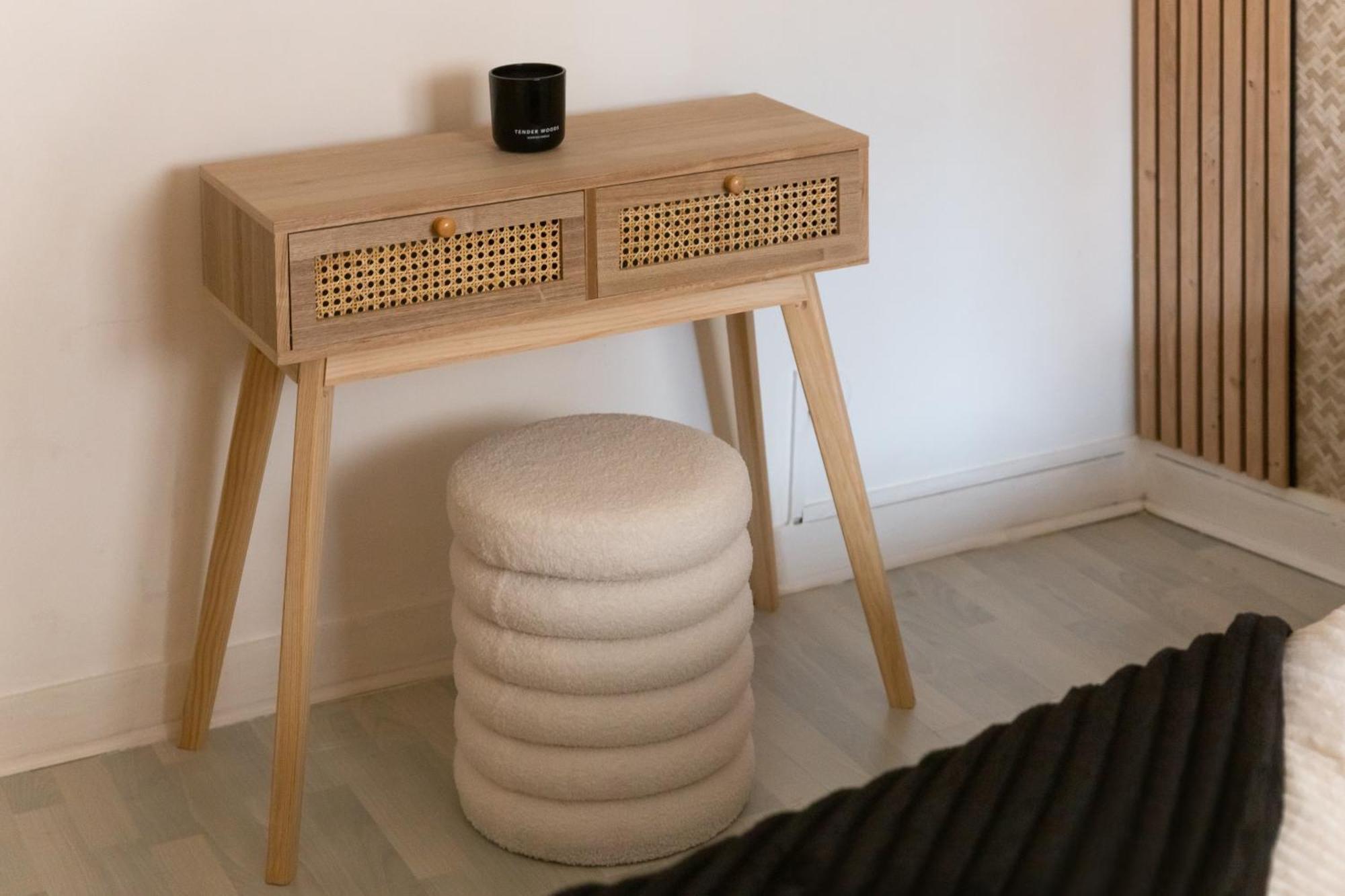 Appartement Paisible Proche Paris - Metro 11